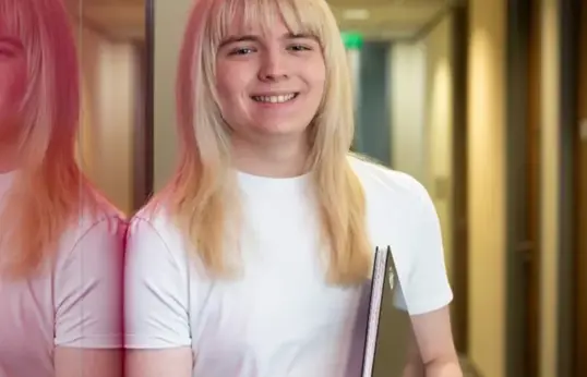 Two People Talking About Mentnal Health News Page